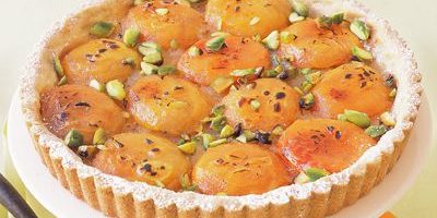 Пирог с абрикосами: Песочный пирог с абрикосами и фисташками