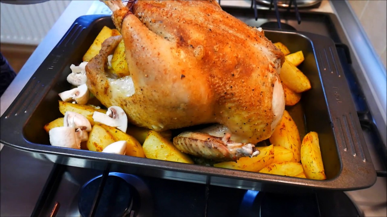 Курица в духовке целиком с картошкой рецепт с хрустящей корочкой рецепт с фото