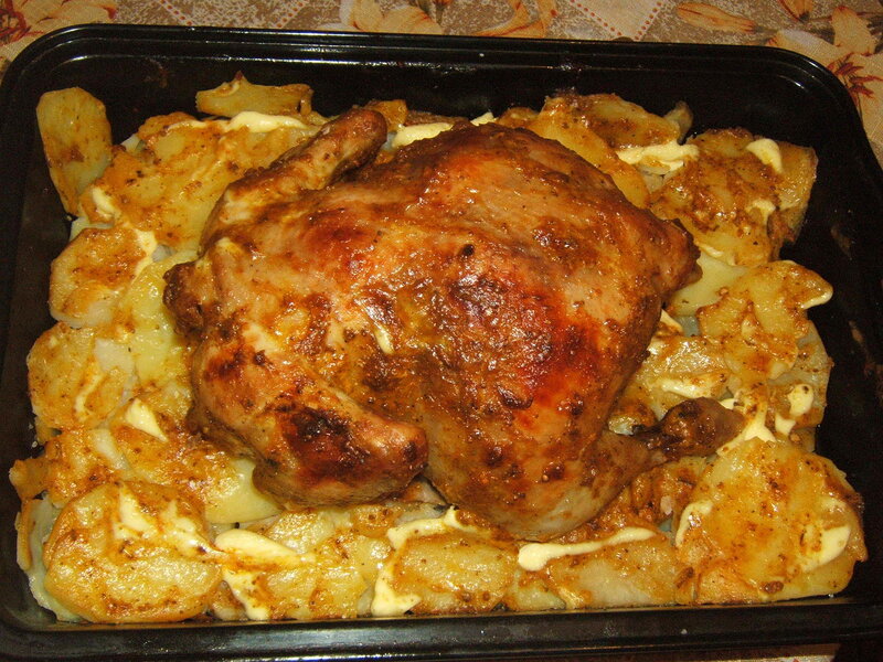 Курица в духовке с капустой белокочанной на противне рецепт с фото