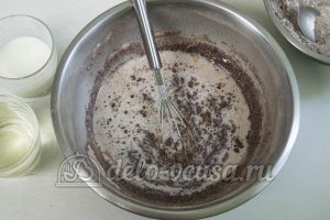 Шоколадно-кокосовый торт: Замесить тесто