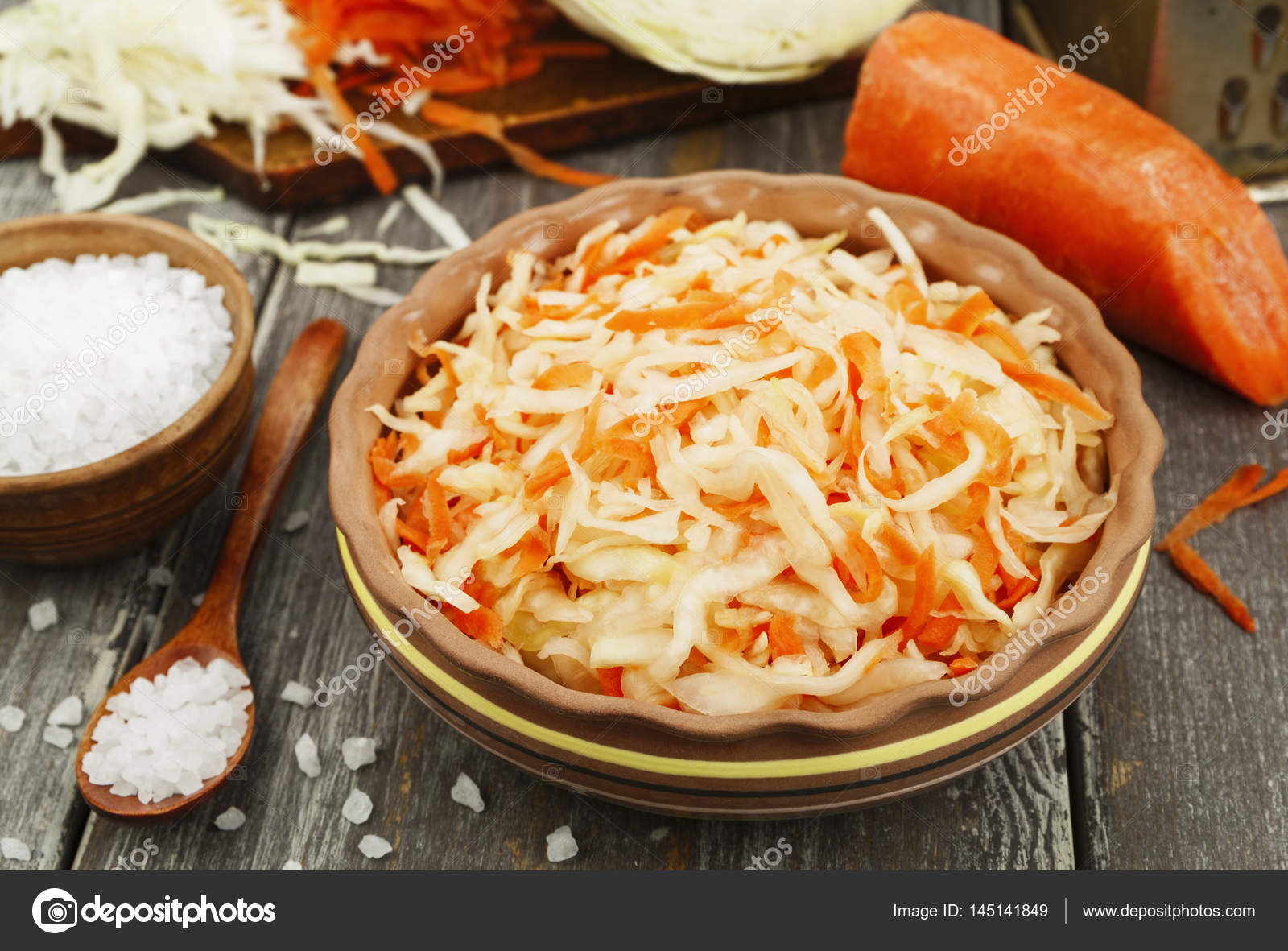 Sauerkraut – квашеная капуста.