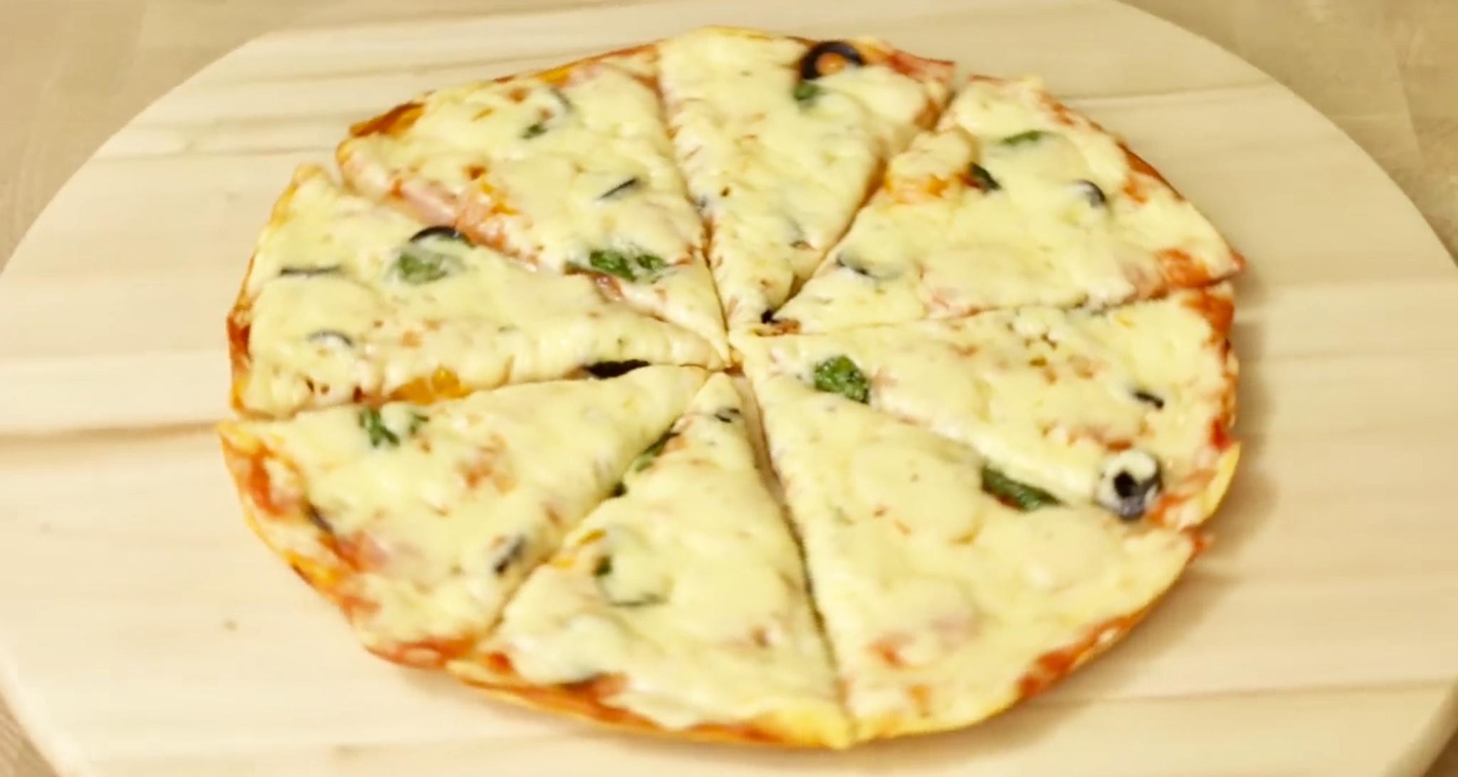 пицца быстрого приготовления в духовке из жидкого теста рецепт фото 104