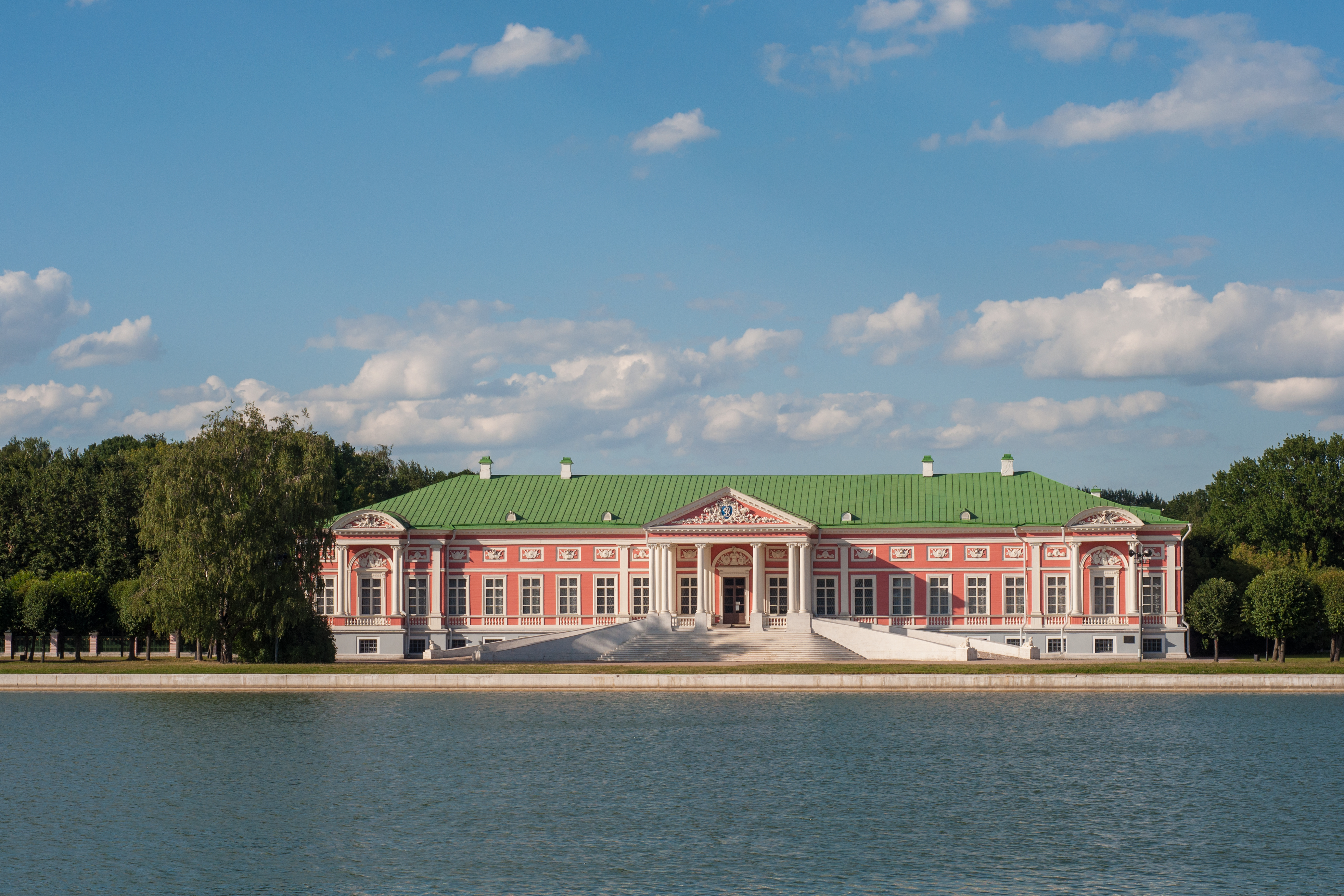 Усадьба кусково. Усадьба Кусково в Москве. Поместье Кусково в Москве. Усадьба Кускова Москва. Кусково резиденция Шереметьевых.