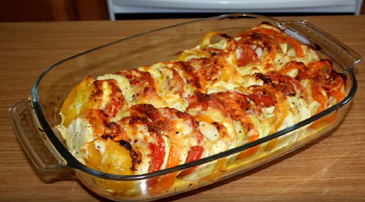 пицца из кабачков в духовке рецепты с колбасой и сыром и помидорами в духовке рецепт фото 93